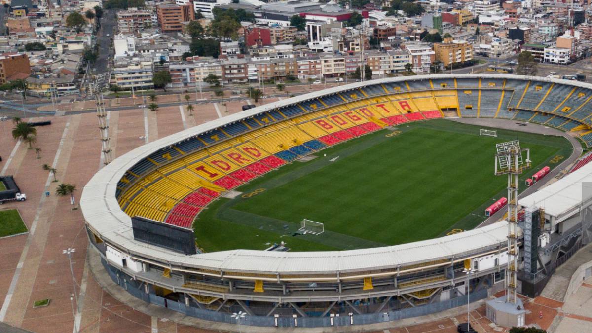 teatros cines estadios discotecas