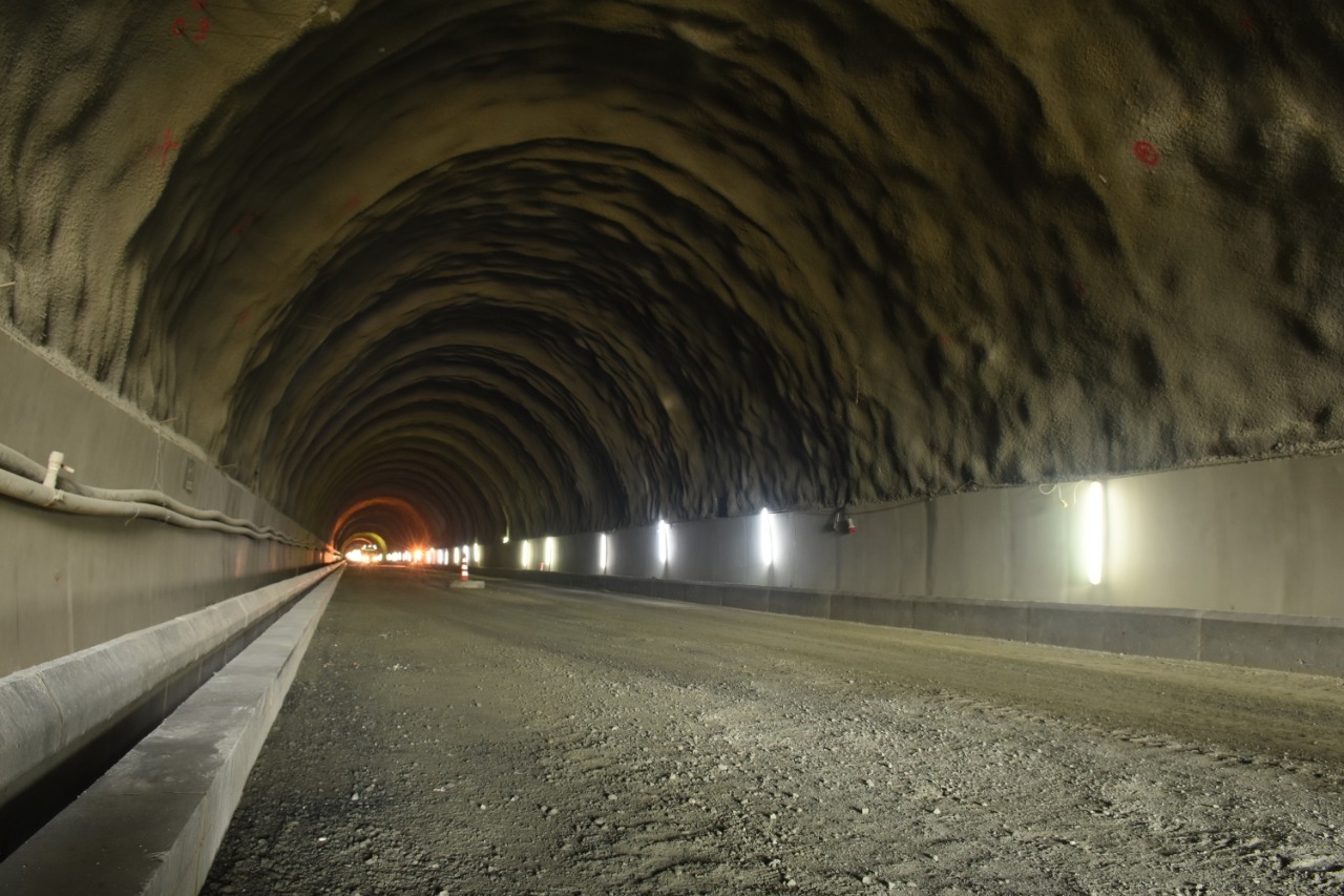 túnel aburra oriente