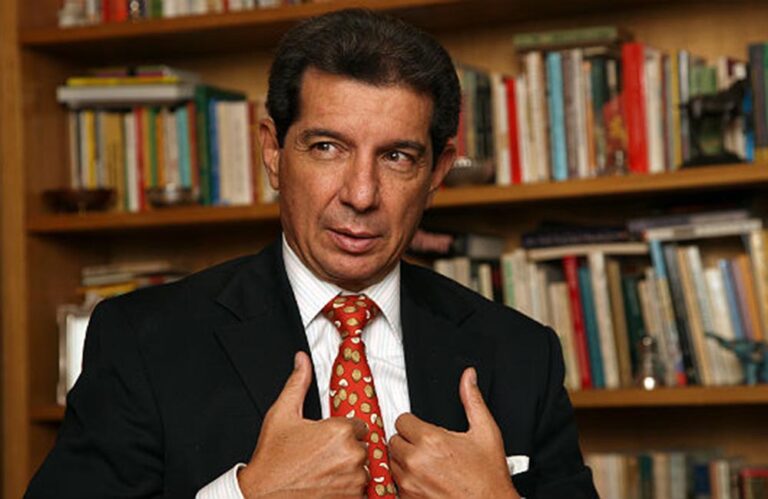 Las negaciones de Teodora y Aureliano